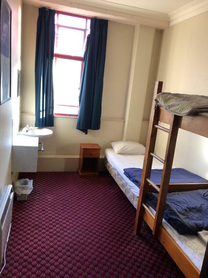 Hostel Criterion Art Deco Backpackers Napier Exteriér fotografie